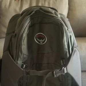 Osprey Sojourn Wheeled Backpack 25inch/60liter